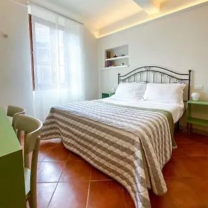 ベッド・アンド・ブレックファスト B＆b サン フランチェスコ